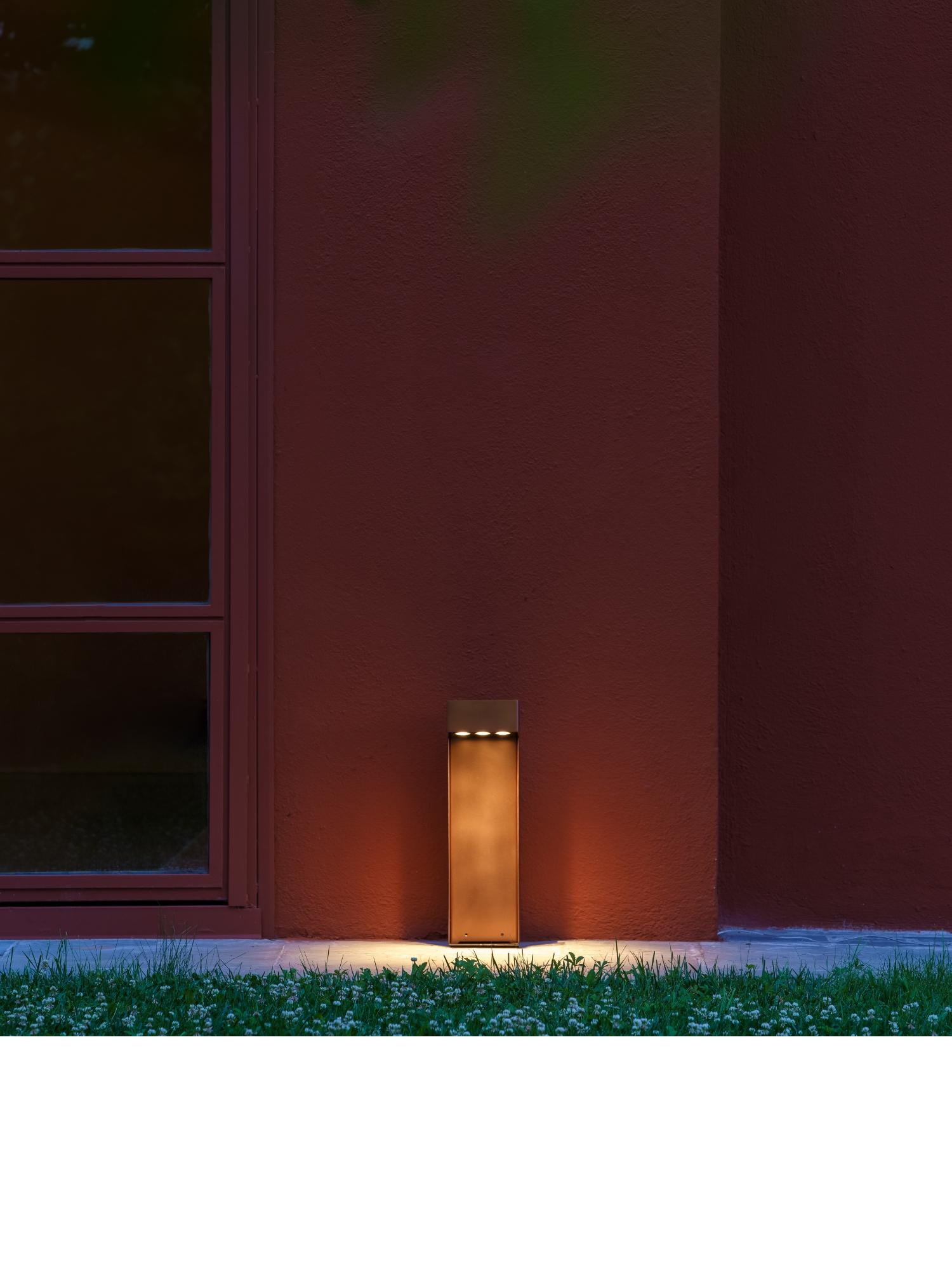 Outdoor Lighting: 
How to choose the right bollard