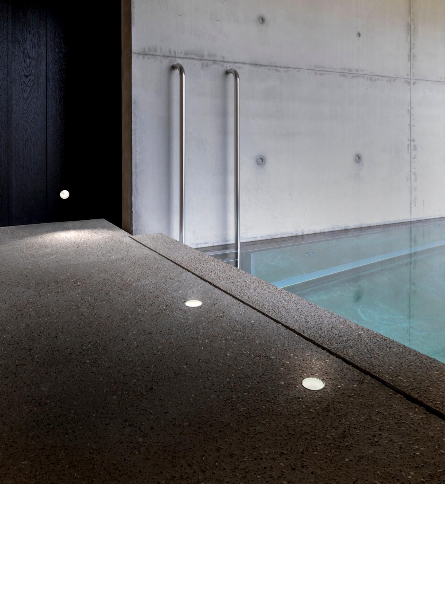 VLAK: The new outdoor recessed spotlight 
for lighting walkways, stairs and pool areas
&nbsp;